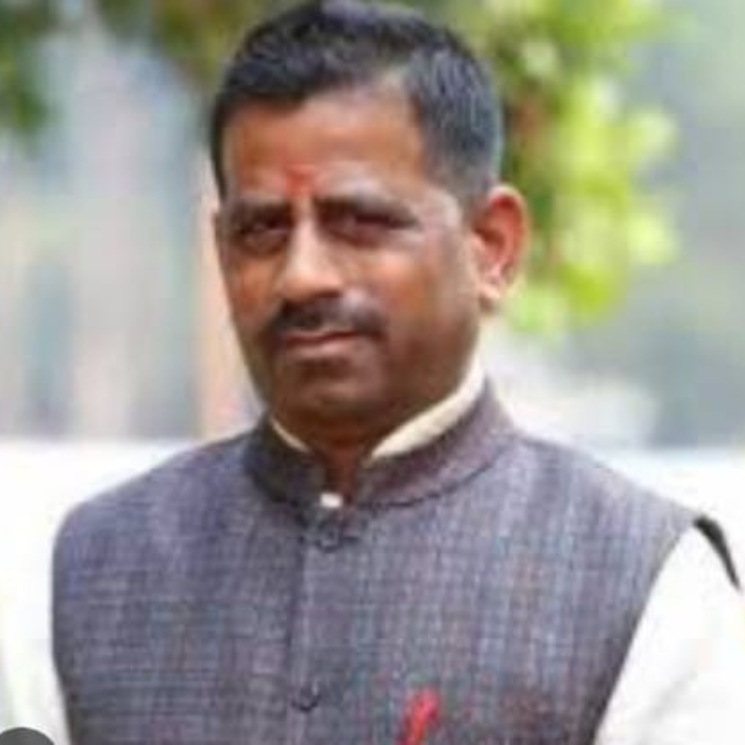 Shri. Jitubhai Chaudhary